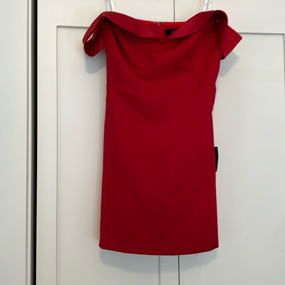 NTW Lulus Red XS Off-the-Shoulder Mini Dress